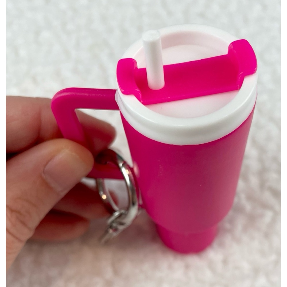 (NWOT) Pink/White Mini Tumbler Bag Charm Keychain - Picture 6 of 13
